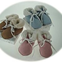 Baby's sheepskin slippers